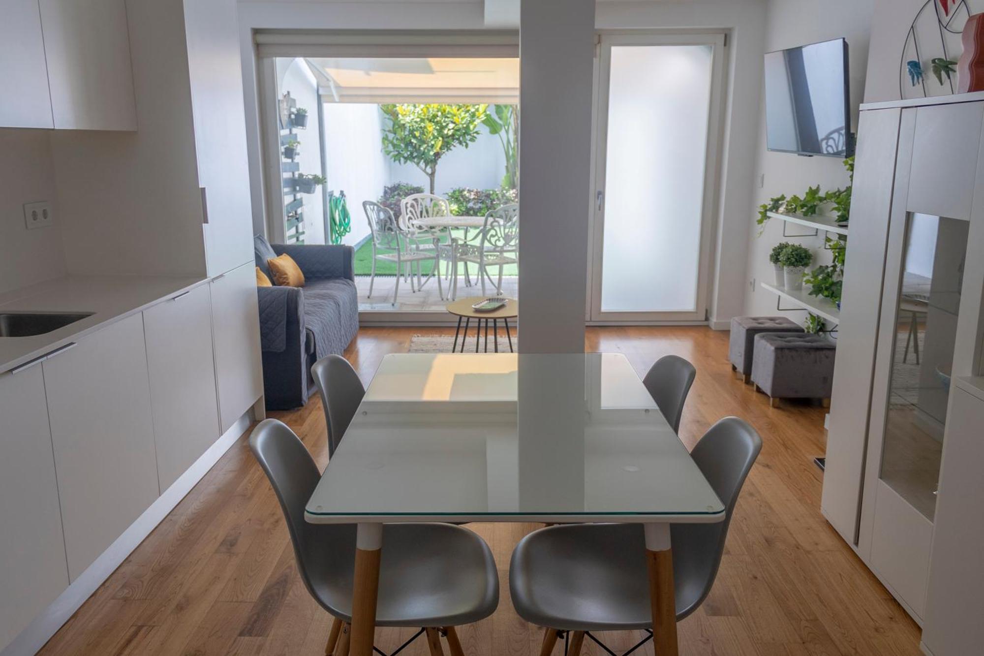 Casa Das Falcoeiras - Al Com Patio E Jardim Privados Aveiro Exteriör bild